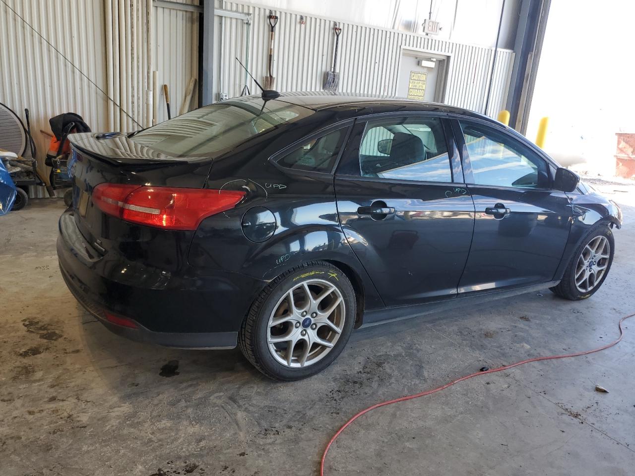 2015 FORD FOCUS SE photo 3