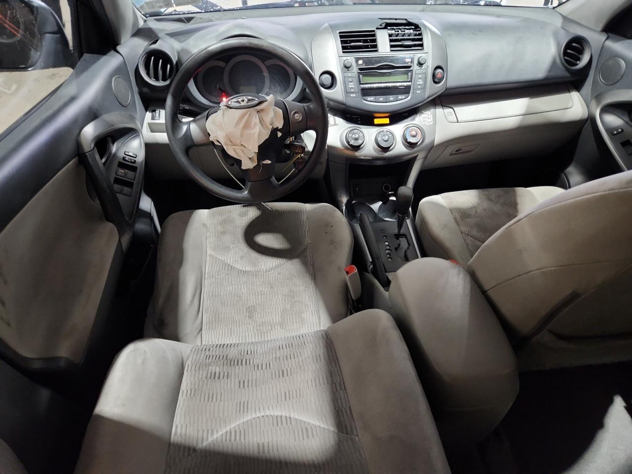 2011 TOYOTA RAV4 BASE photo 15