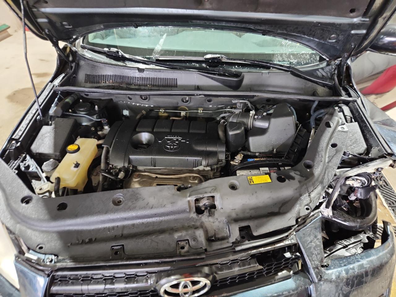 2011 TOYOTA RAV4 BASE photo 23
