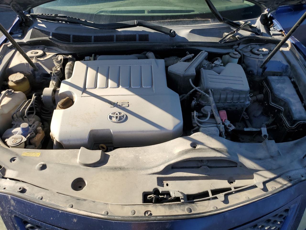 2011 TOYOTA CAMRY photo 31