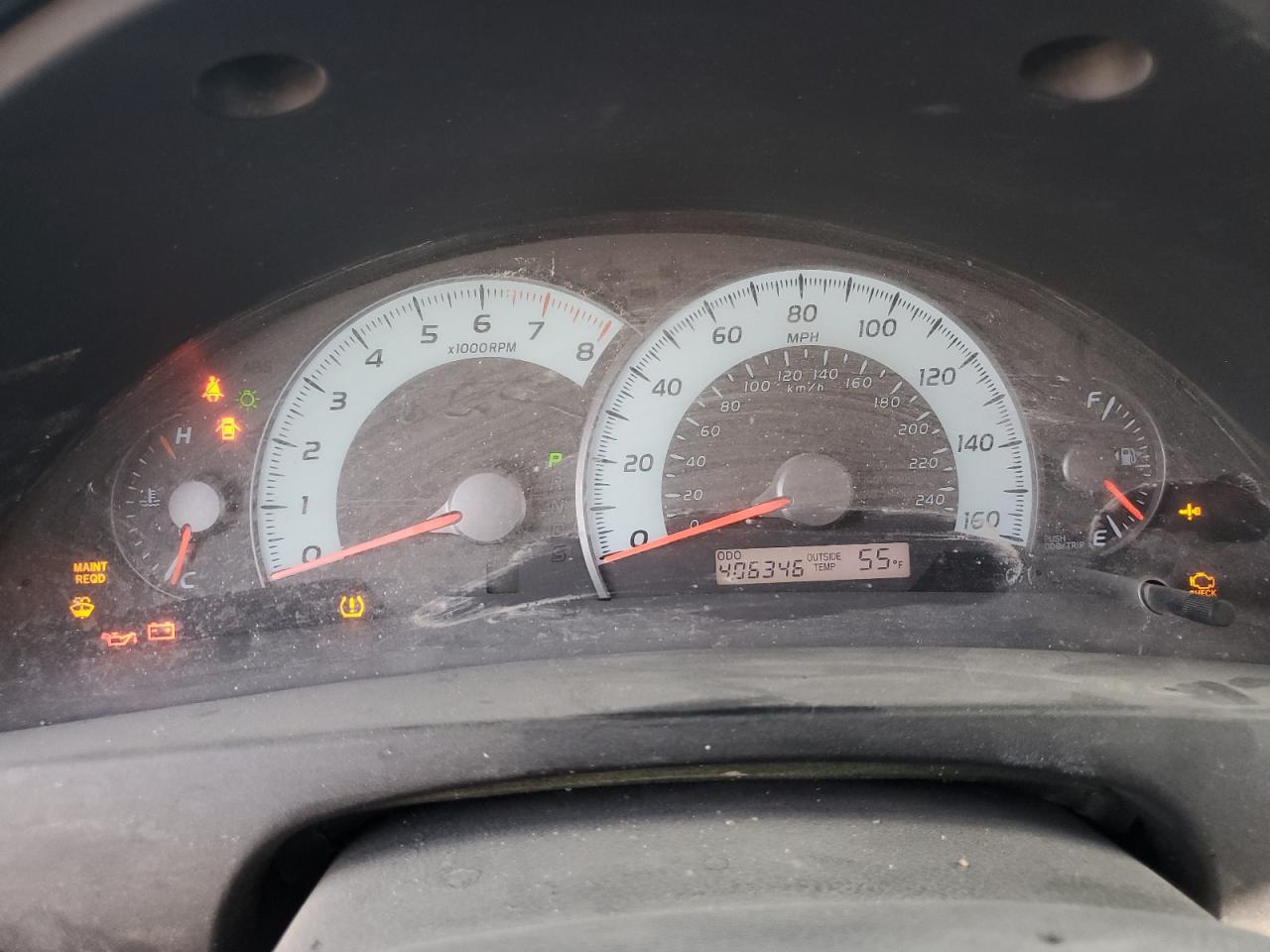 2011 TOYOTA CAMRY photo 25