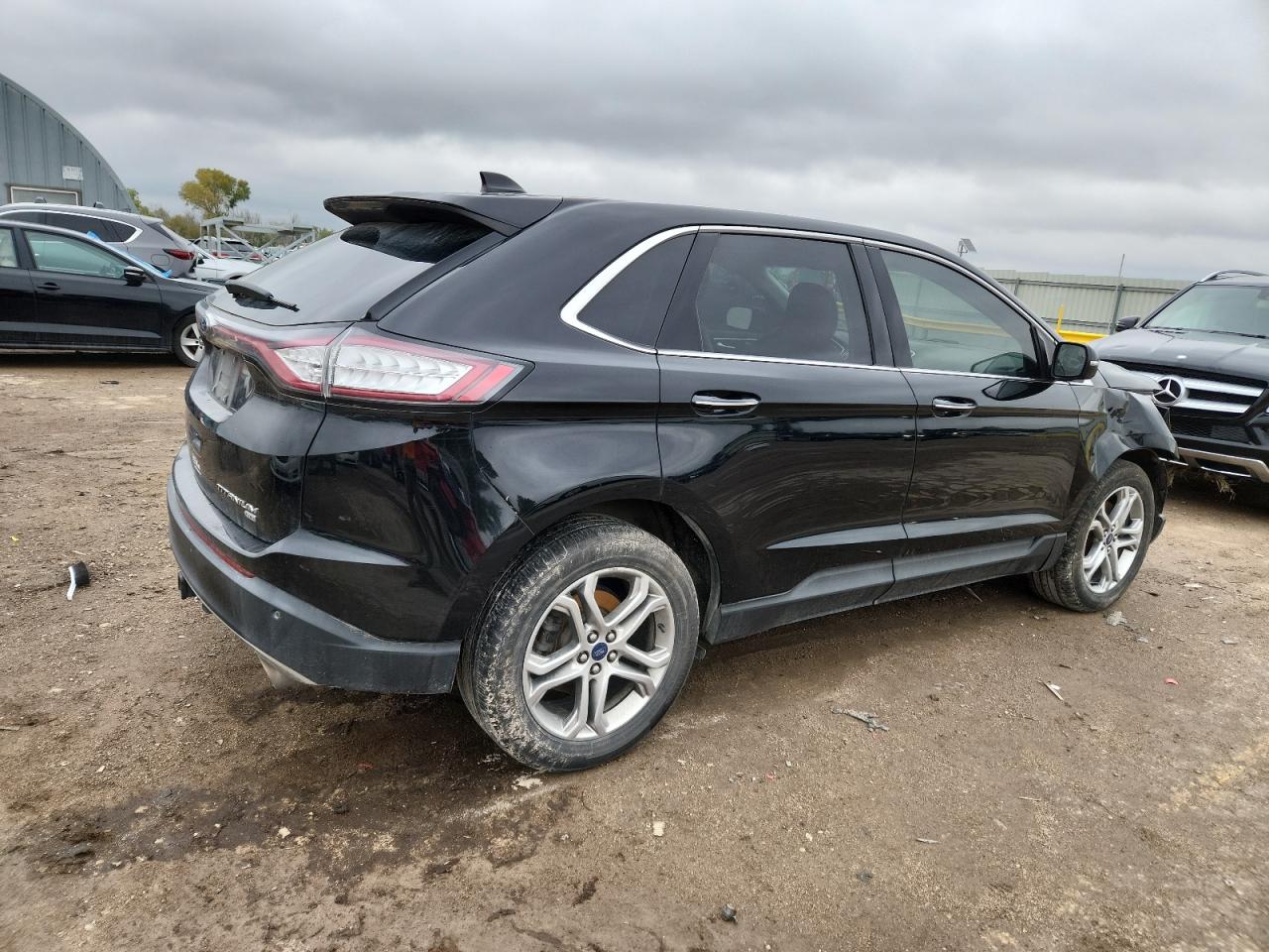 2017 FORD EDGE TITANIUM photo 5