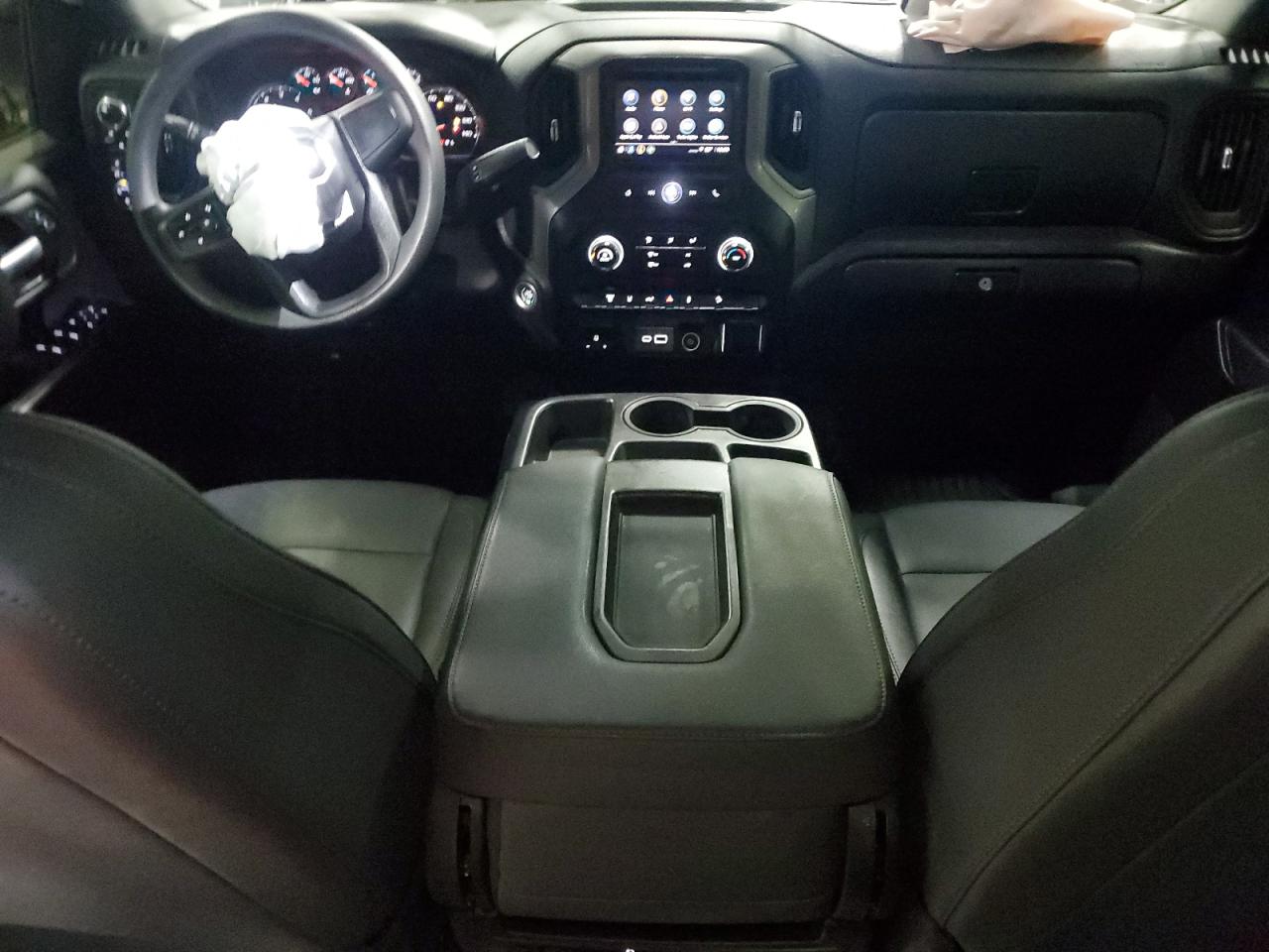2025 GMC SIERRA K3500 photo 15