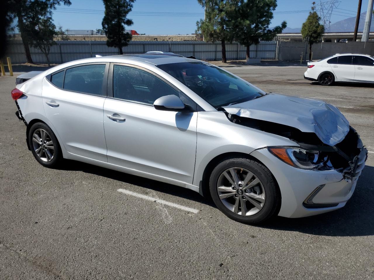 2018 HYUNDAI ELANTRA SEL photo 7