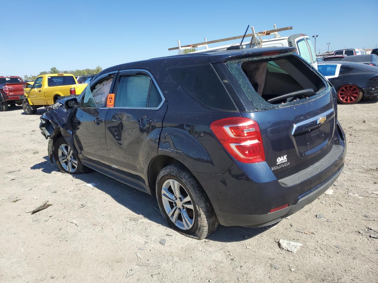 2017 CHEVROLET EQUINOX LS photo 4