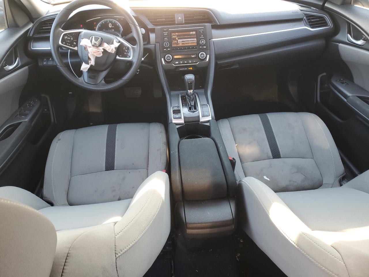 2020 HONDA CIVIC LX photo 15