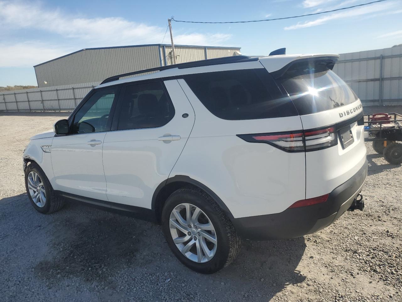 2020 LAND ROVER DISCOVERY SE photo 3