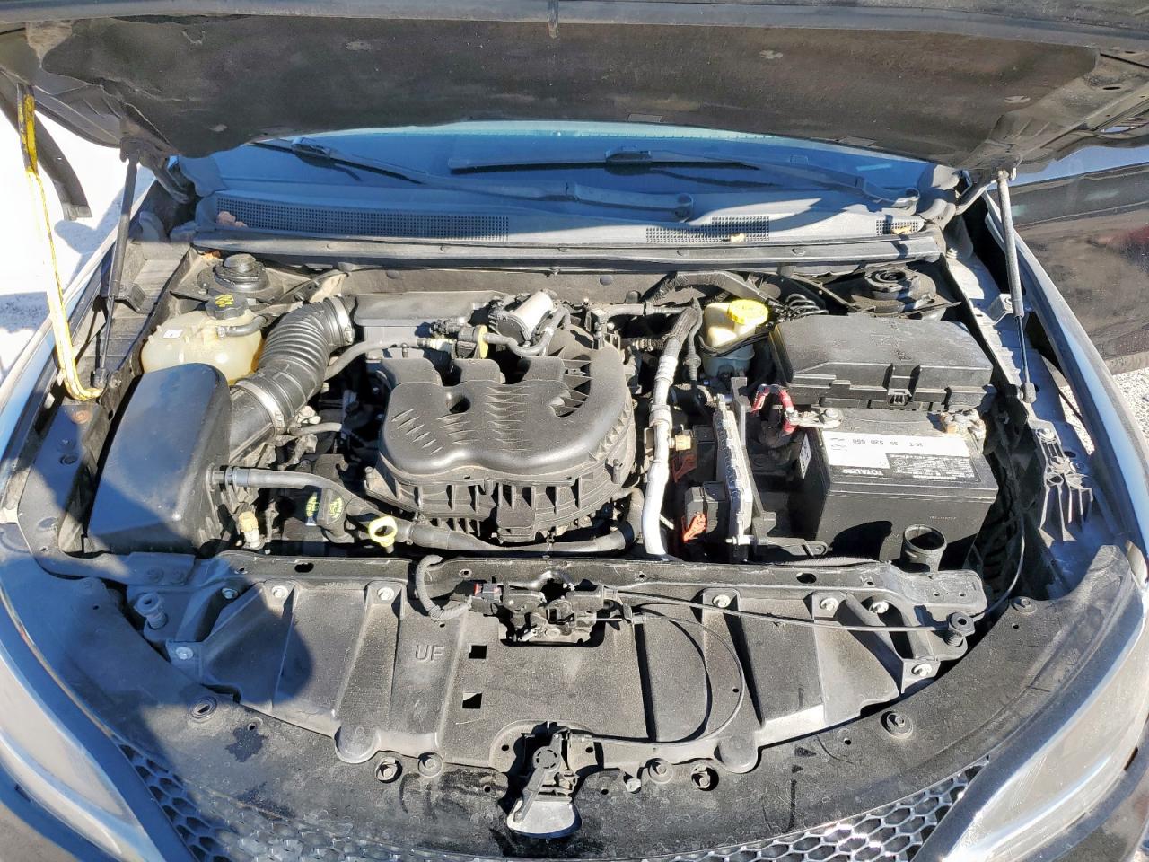 2015 CHRYSLER 200 S photo 21