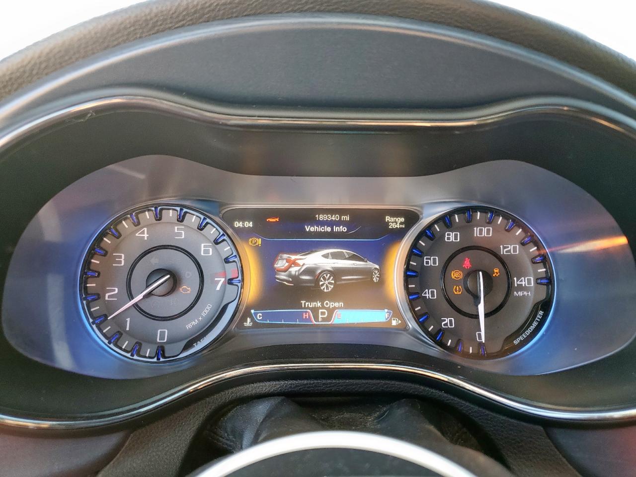 2015 CHRYSLER 200 S photo 17