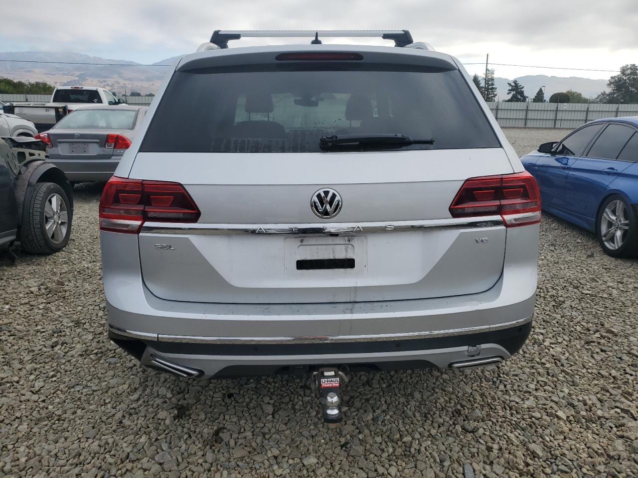 2018 VOLKSWAGEN ATLAS SEL photo 16