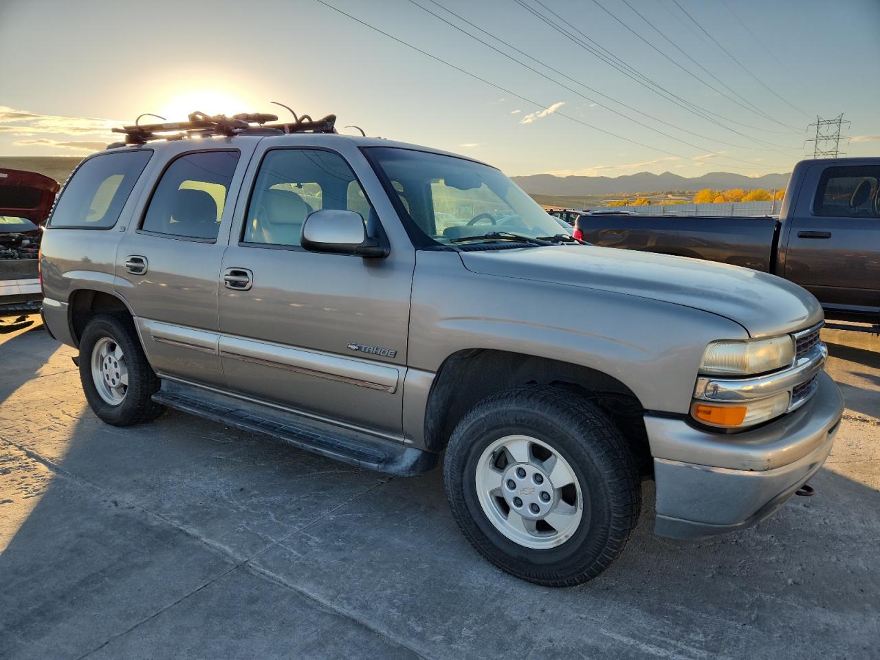 2000 CHEVROLET TAHOE photo 4