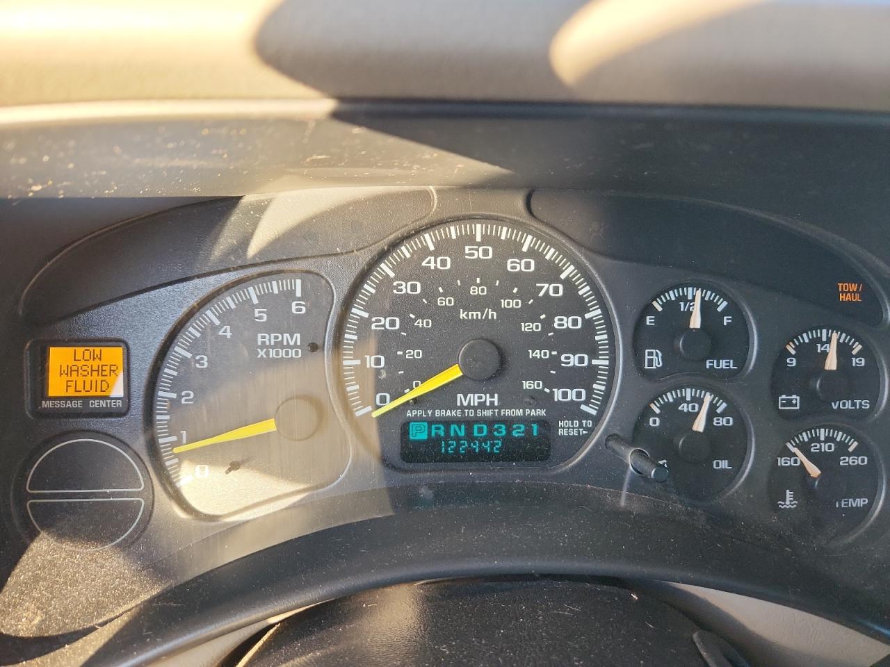 2000 CHEVROLET TAHOE photo 9