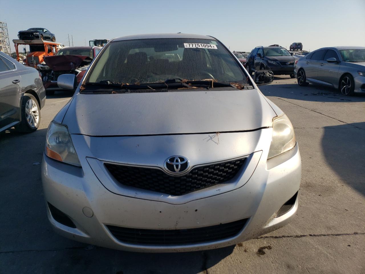 2012 TOYOTA YARIS photo 5