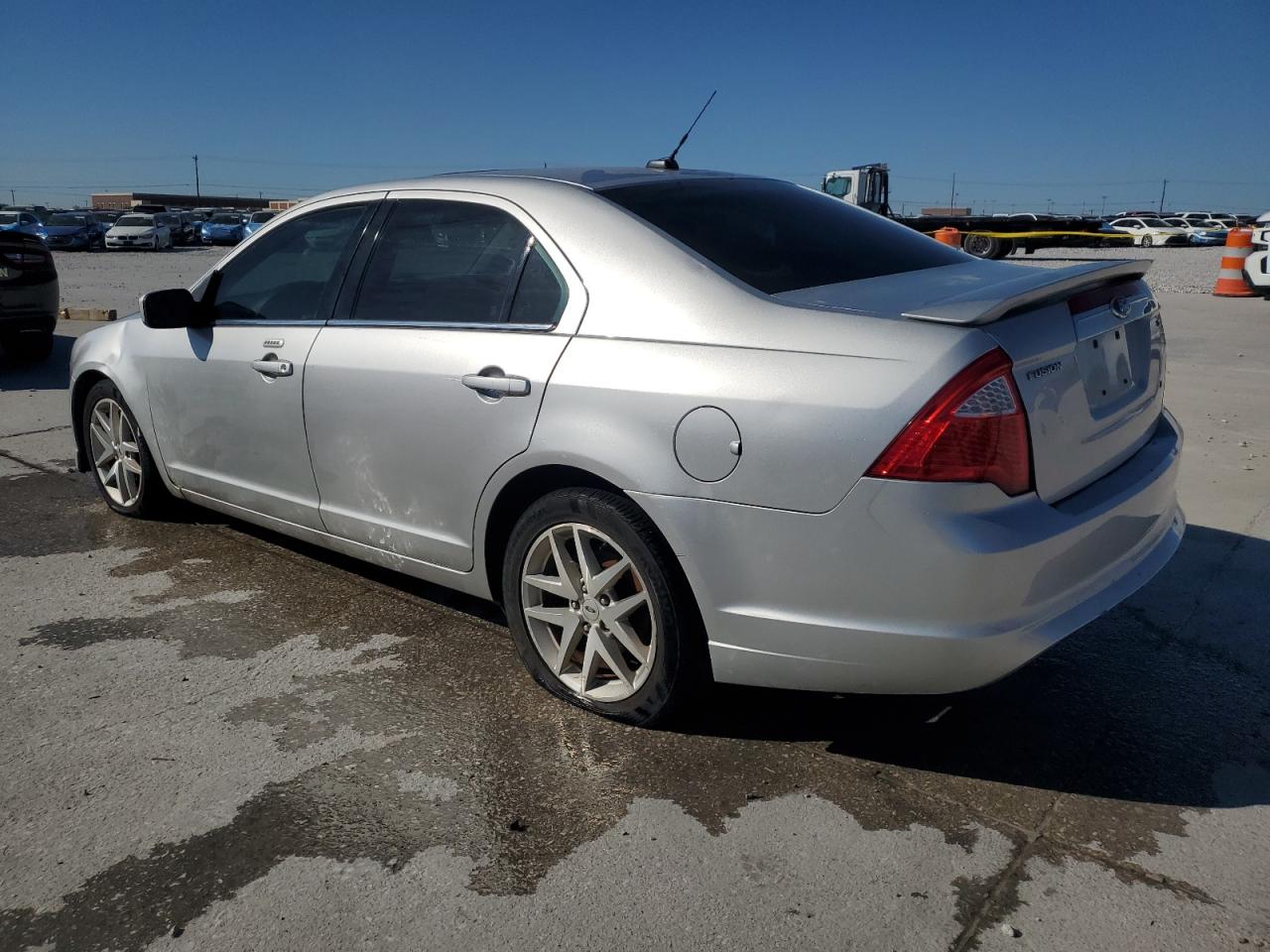 2011 FORD FUSION SEL photo 4