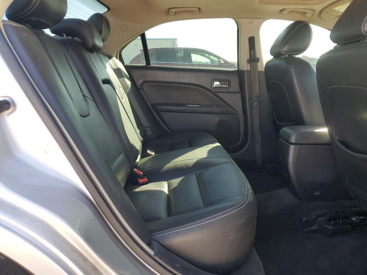2011 FORD FUSION SEL photo 28