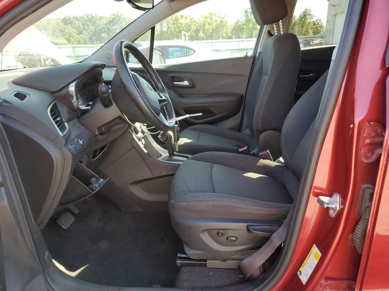 2018 CHEVROLET TRAX 1LT photo 19