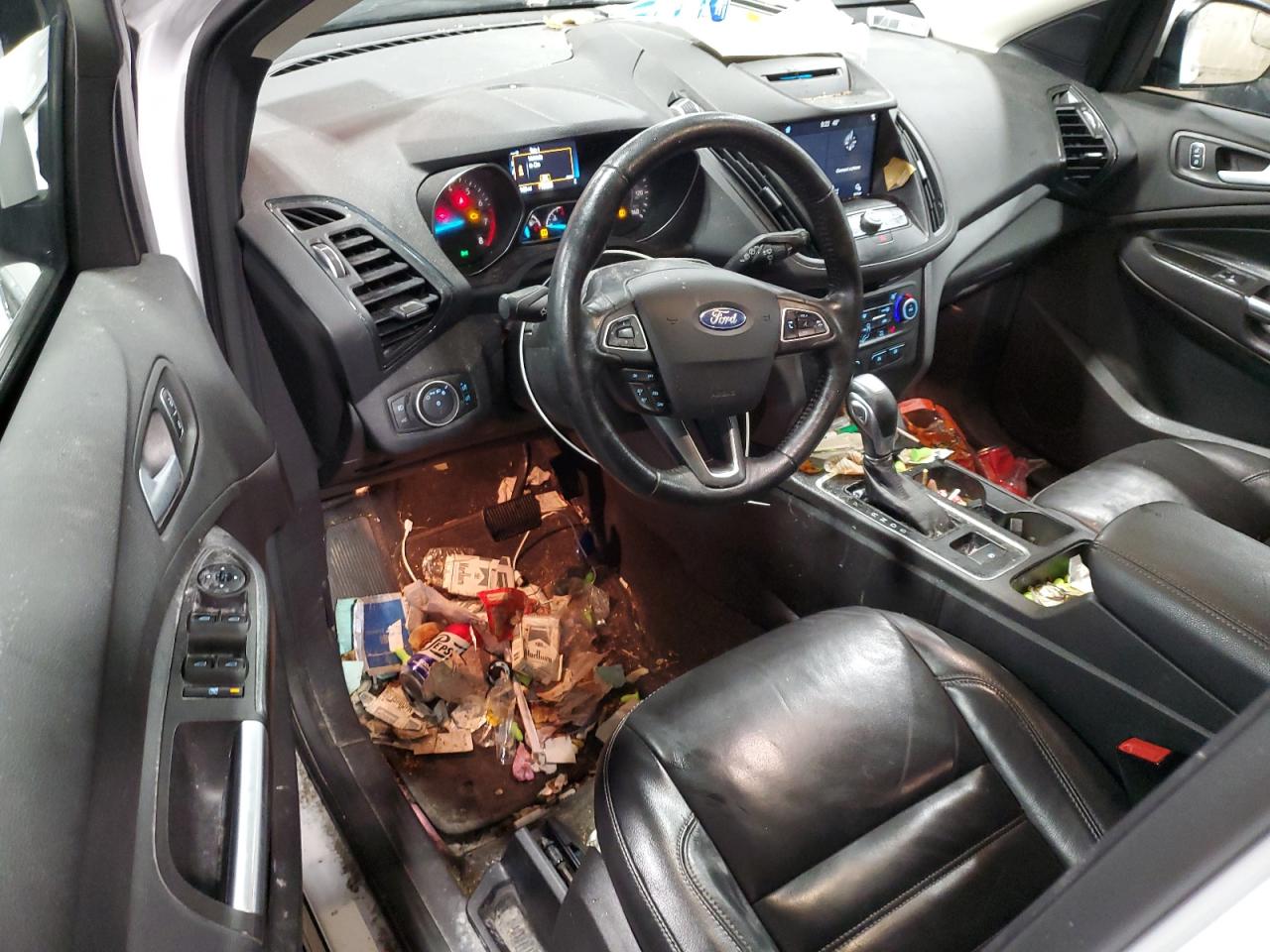 2018 FORD ESCAPE SEL photo 15