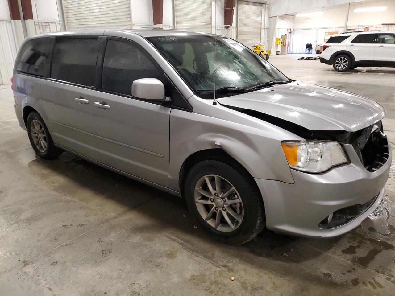2013 DODGE GRAND CARAVAN R photo 4