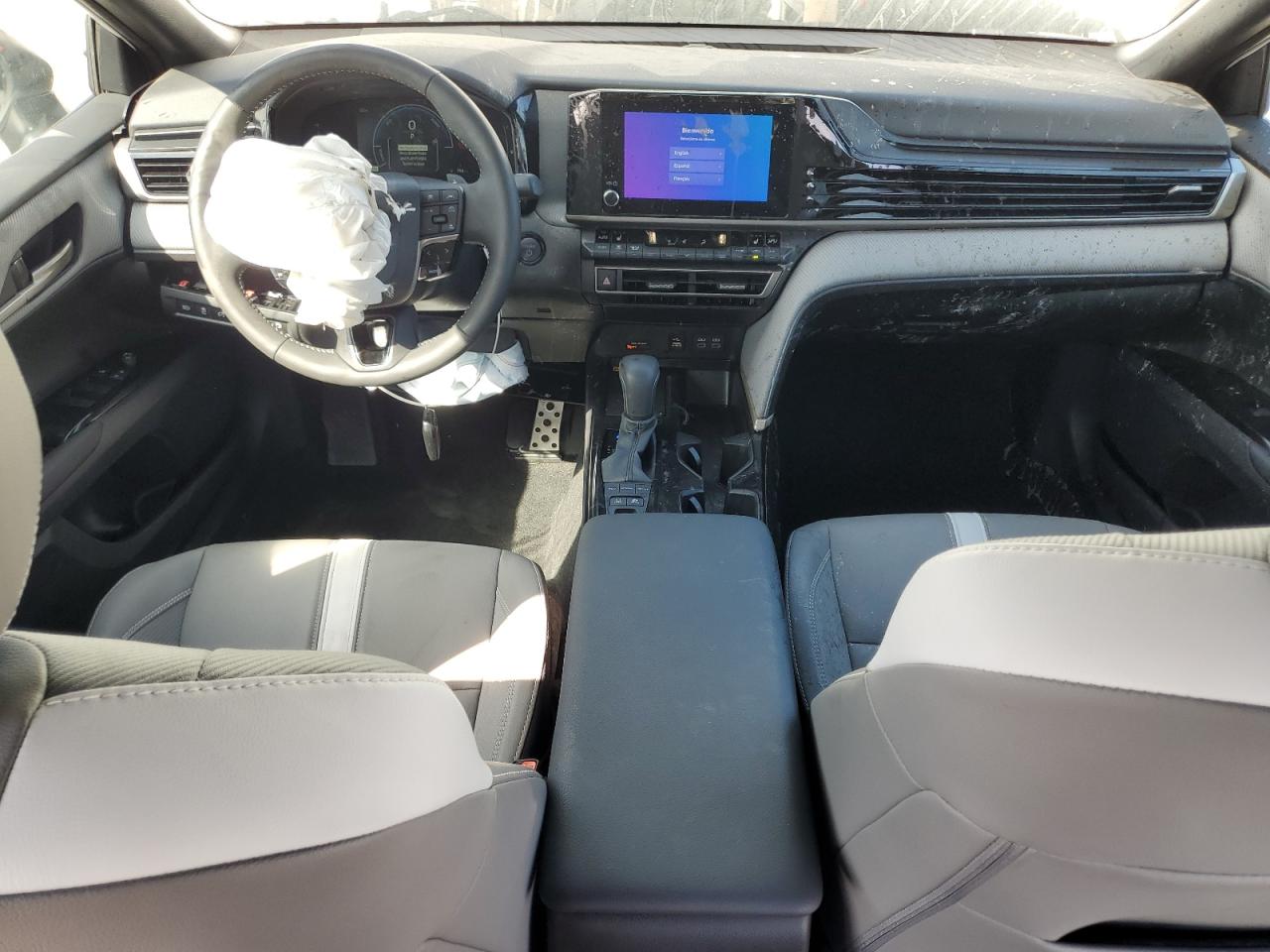 2025 TOYOTA CAMRY XSE photo 8
