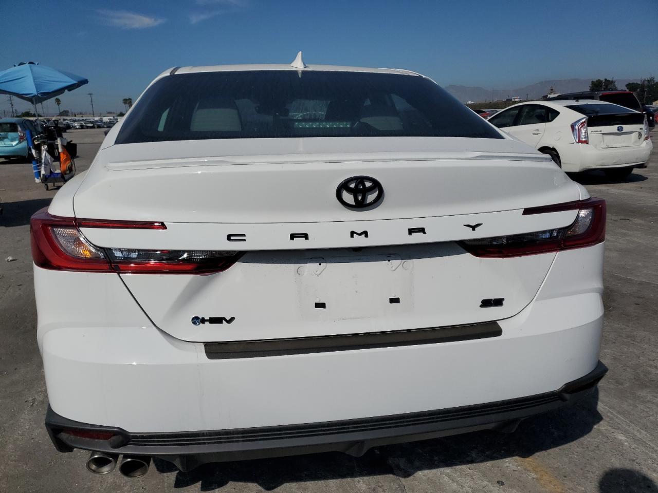 2025 TOYOTA CAMRY XSE photo 6