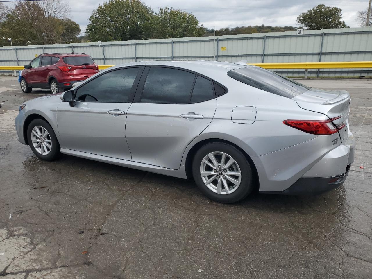 2025 TOYOTA CAMRY XSE photo 3