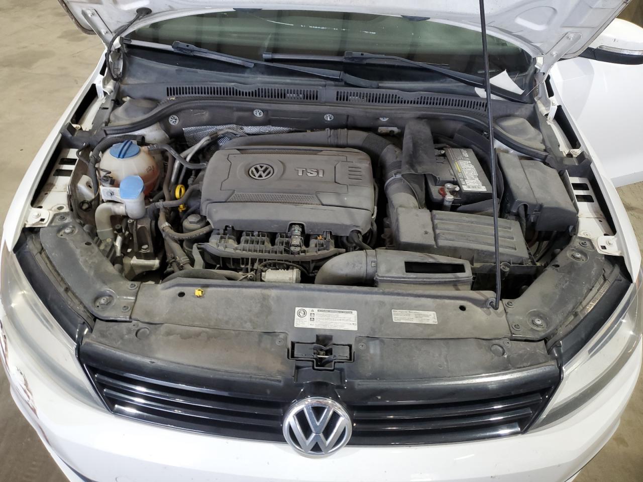 2014 VOLKSWAGEN JETTA SE photo 21