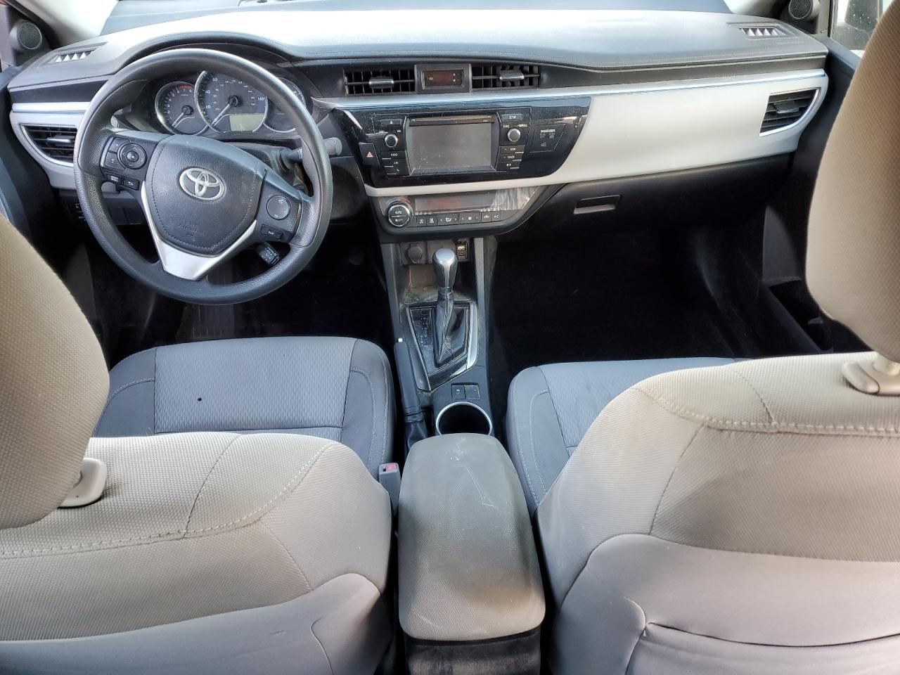 2016 TOYOTA COROLLA LE photo 15
