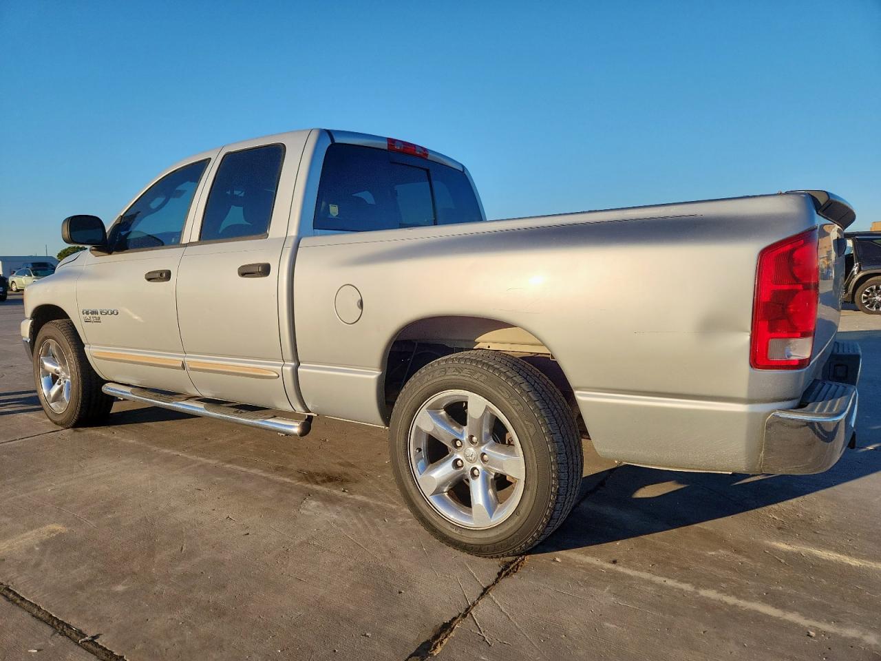 2006 DODGE RAM 1500 photo 2