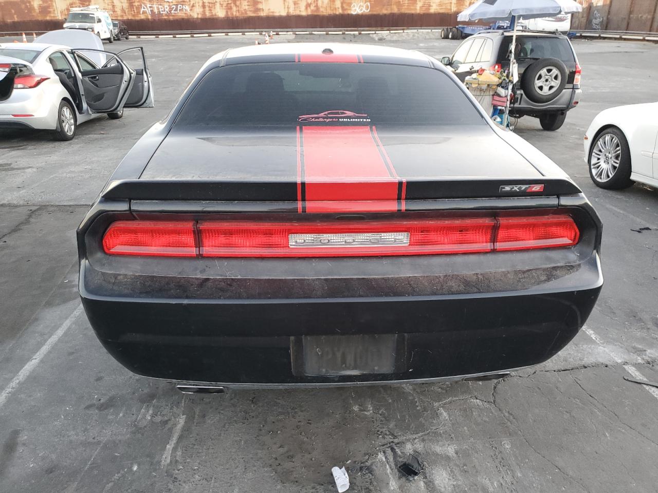 2012 DODGE CHALLENGER SXT photo 11