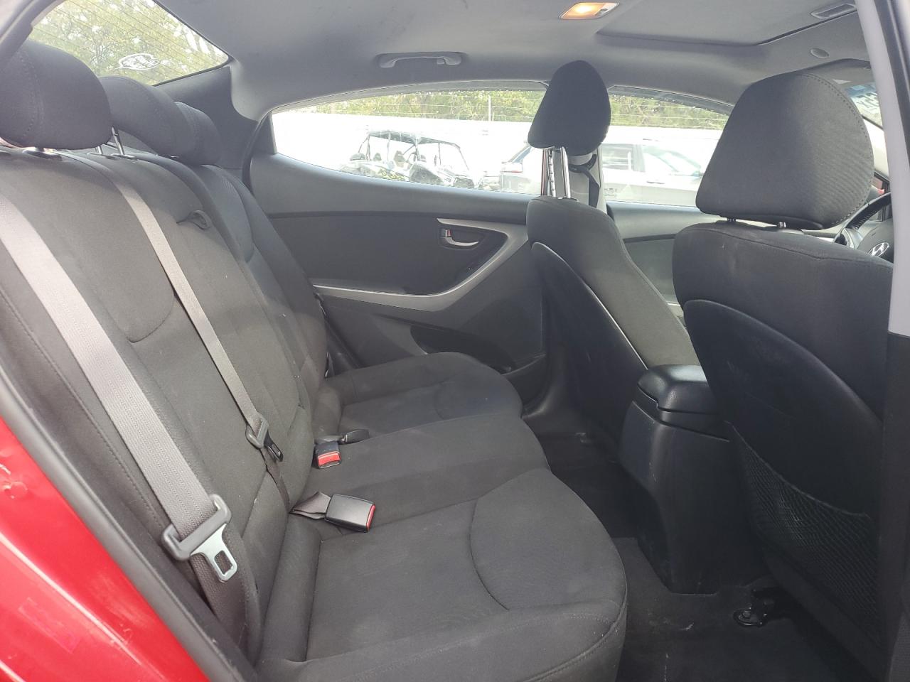 2015 HYUNDAI ELANTRA SE photo 19