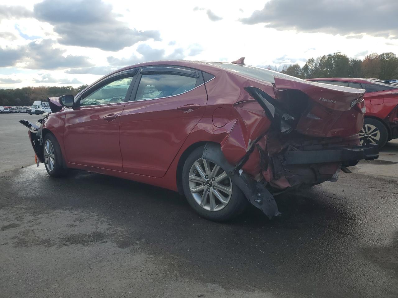 2015 HYUNDAI ELANTRA SE photo 3