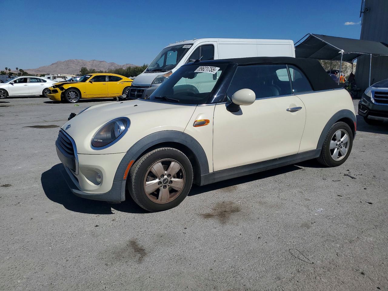 2019 MINI COOPER
