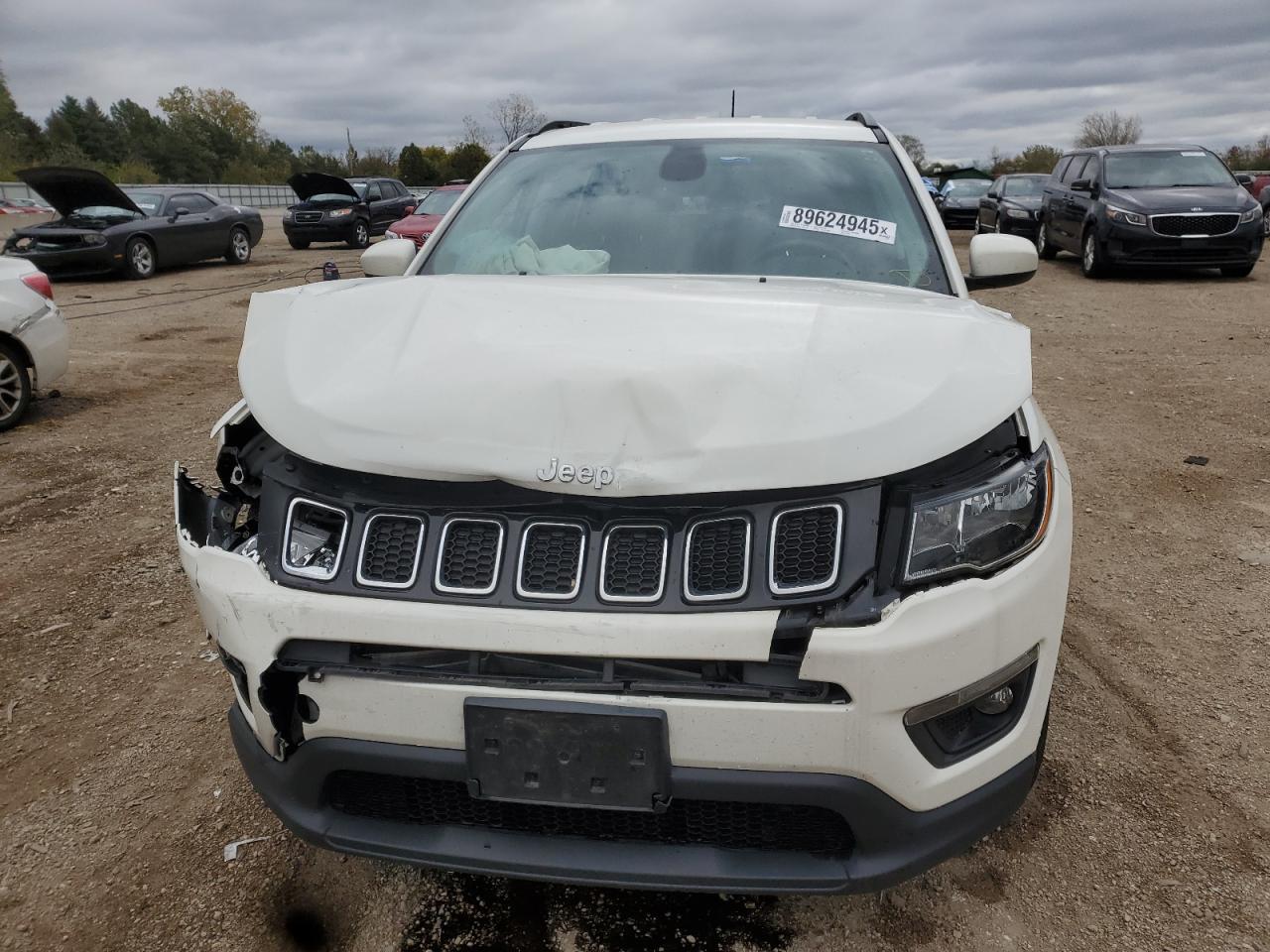 2019 JEEP COMPASS LATITUDE photo 9
