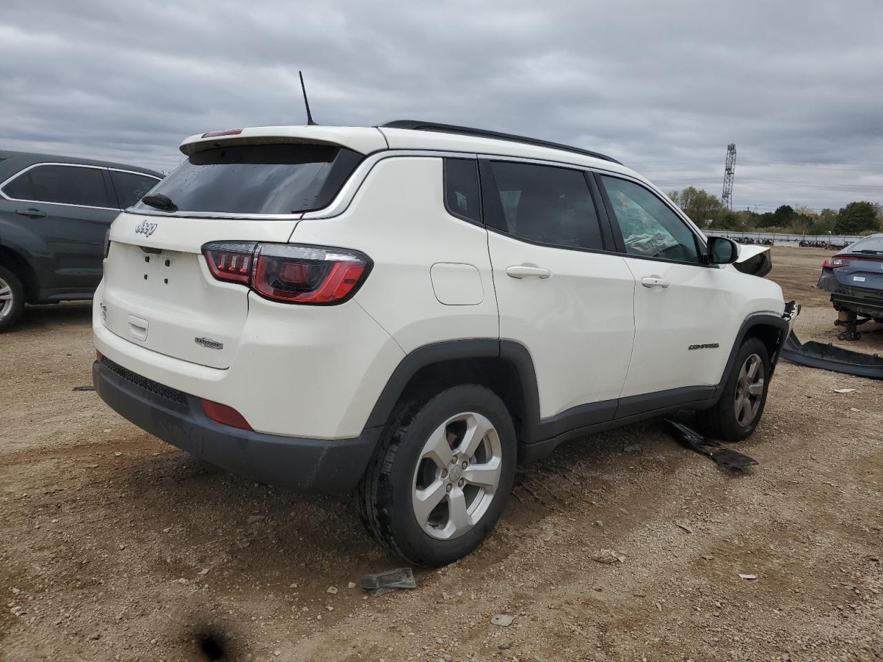 2019 JEEP COMPASS LATITUDE photo 5