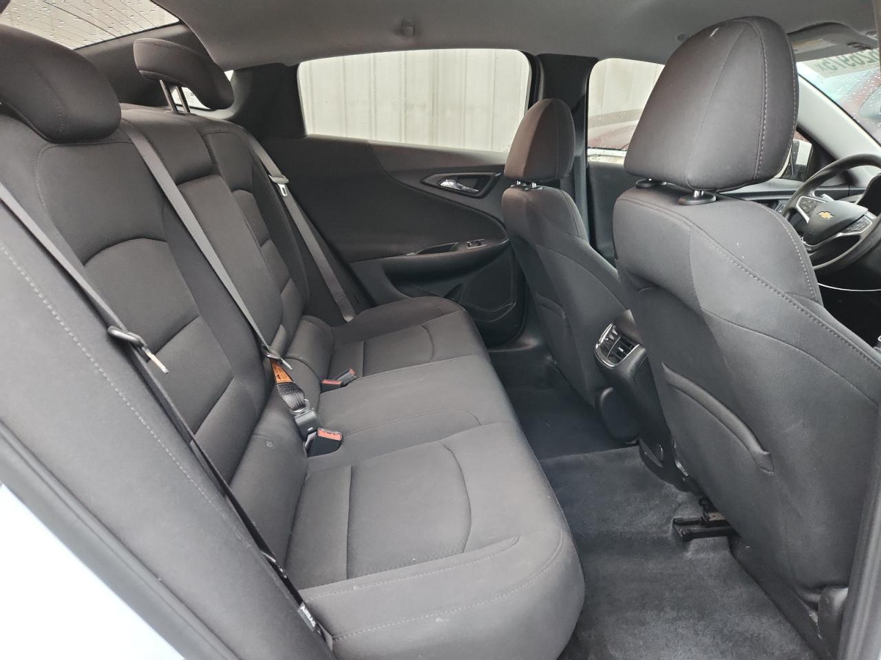 2022 CHEVROLET MALIBU LT photo 10