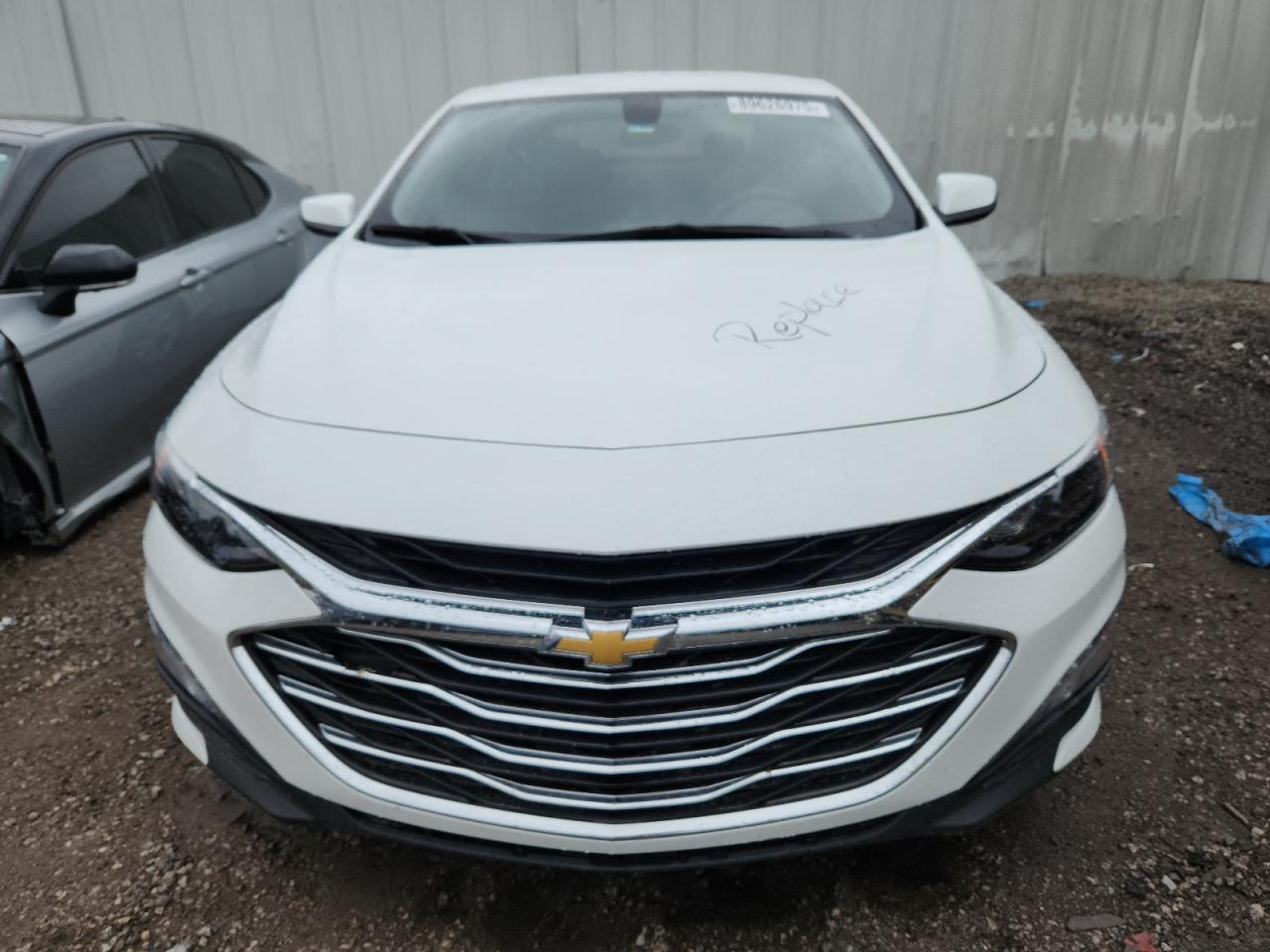 2022 CHEVROLET MALIBU LT photo 5