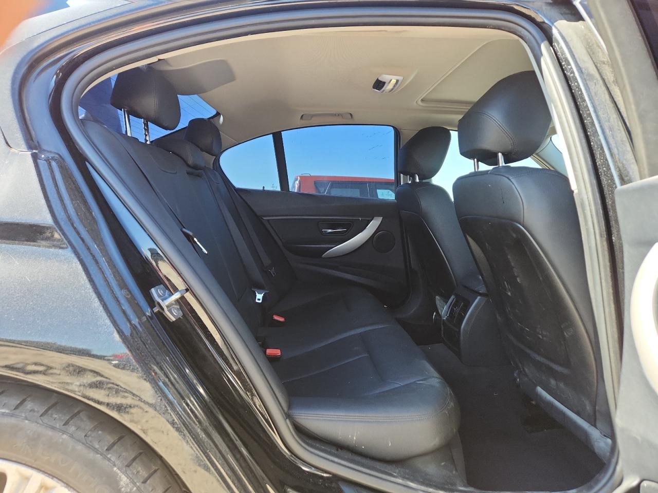 2014 BMW 320 I XDRIVE photo 19