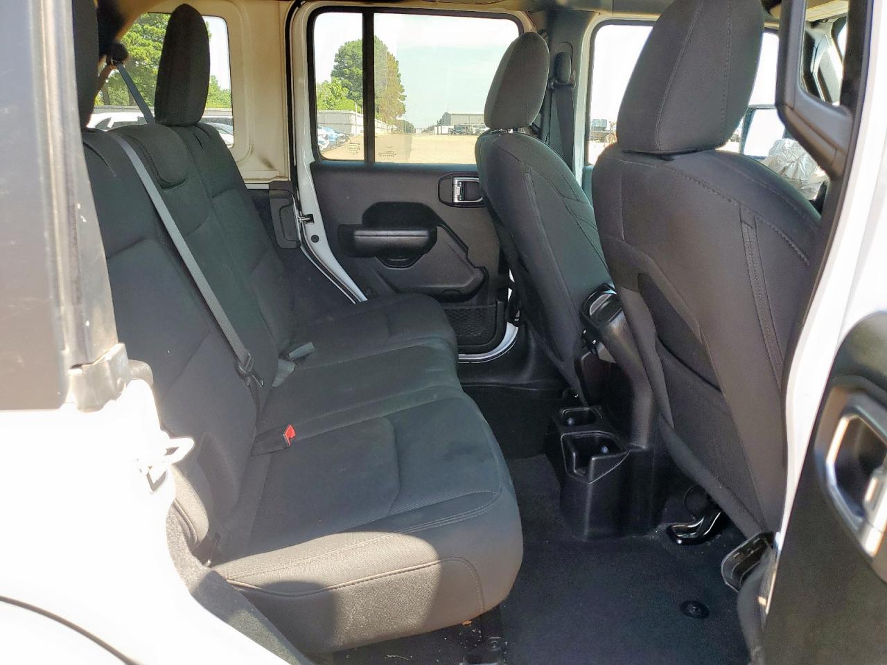 2019 JEEP WRANGLER UNLIMITED SPORT photo 28