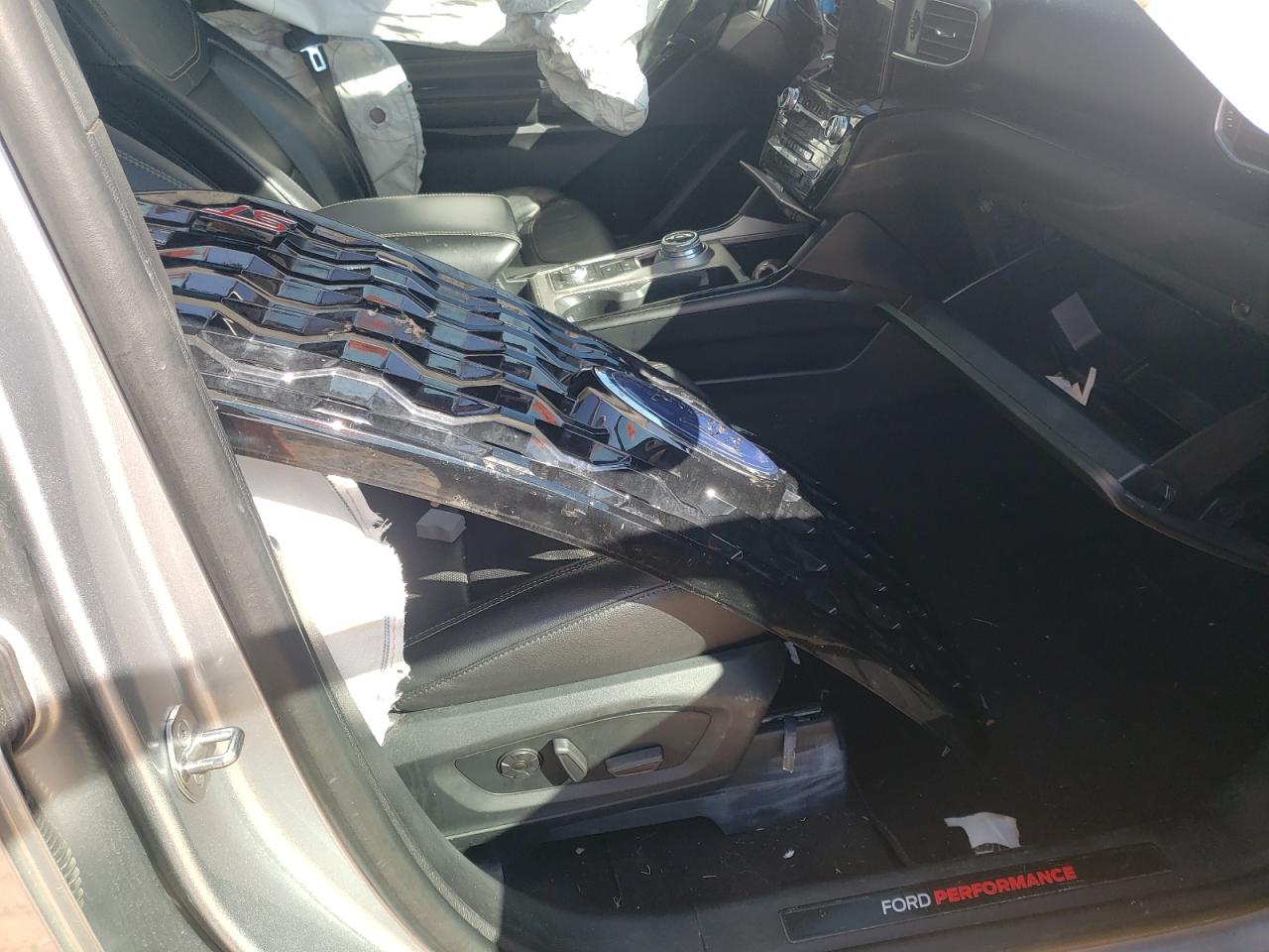 2021 FORD EXPLORER ST photo 25