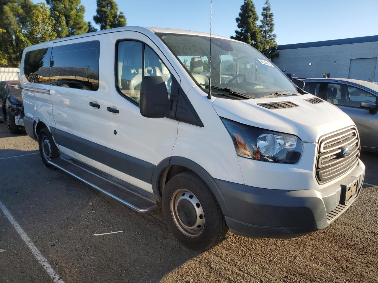 2018 FORD TRANSIT T-150 photo 10