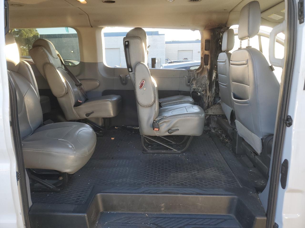 2018 FORD TRANSIT T-150 photo 31