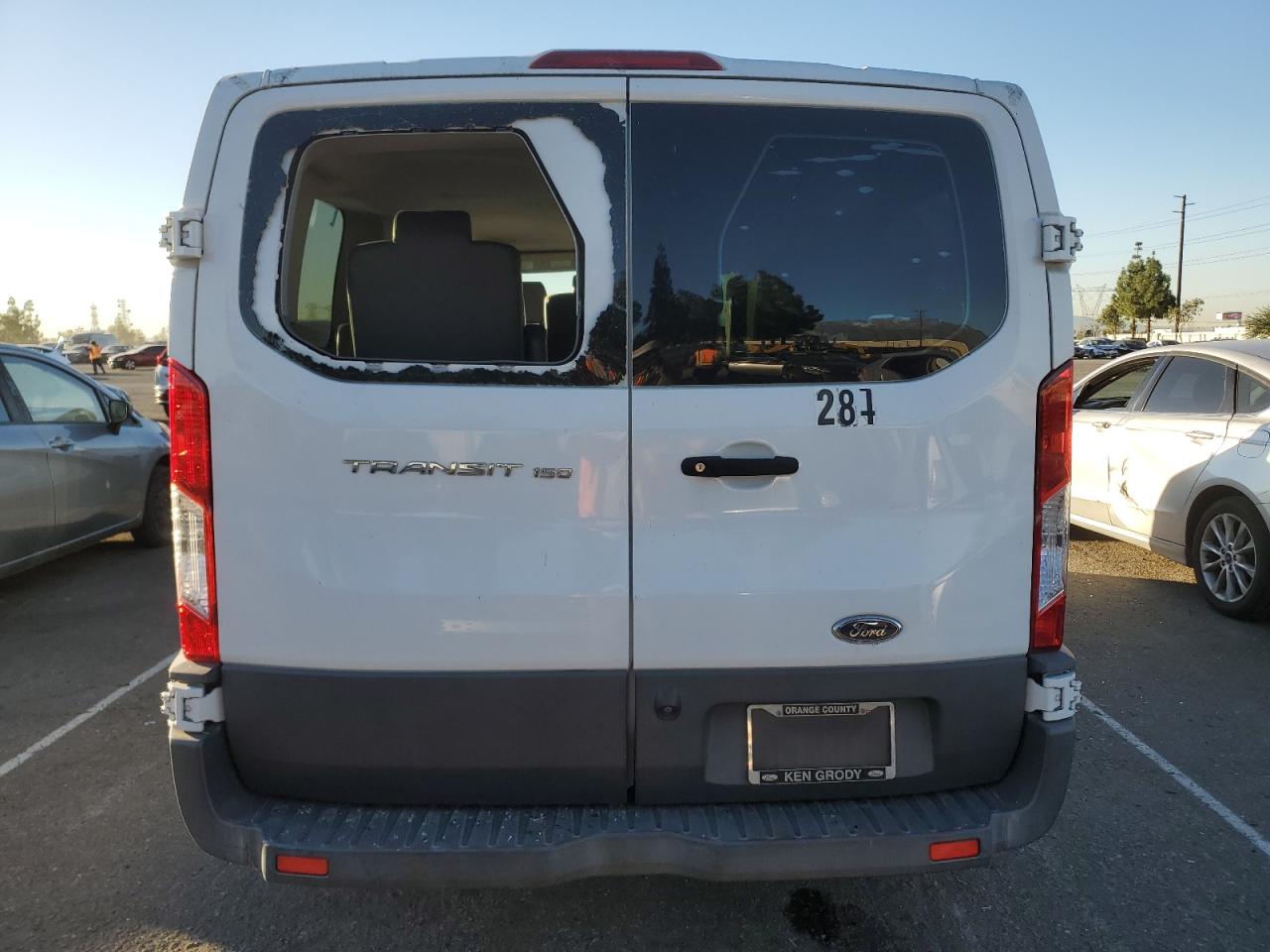 2018 FORD TRANSIT T-150 photo 16
