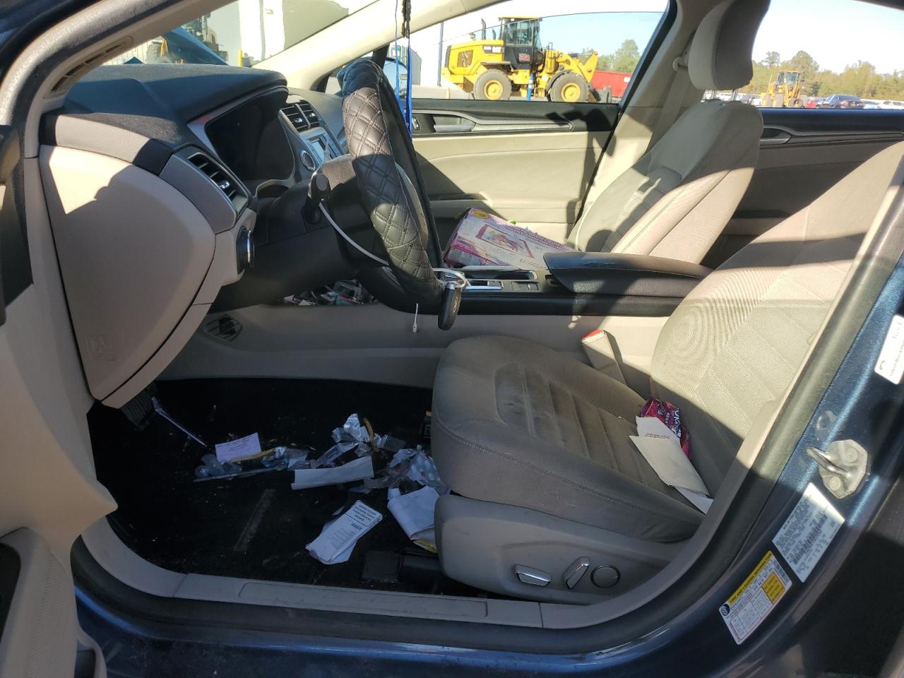 2018 FORD FUSION photo 19