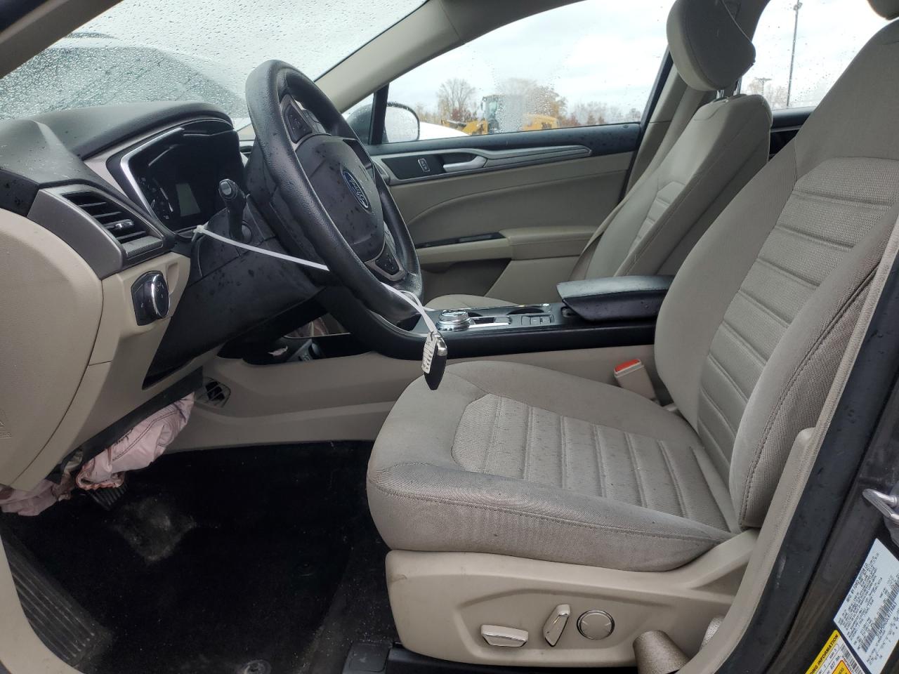 2020 FORD FUSION SE photo 7