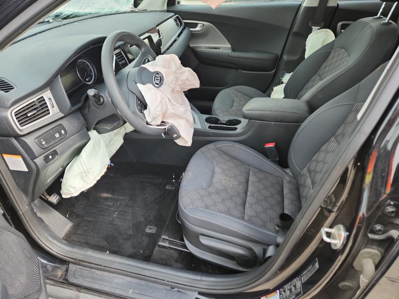 2019 KIA NIRO LX photo 7