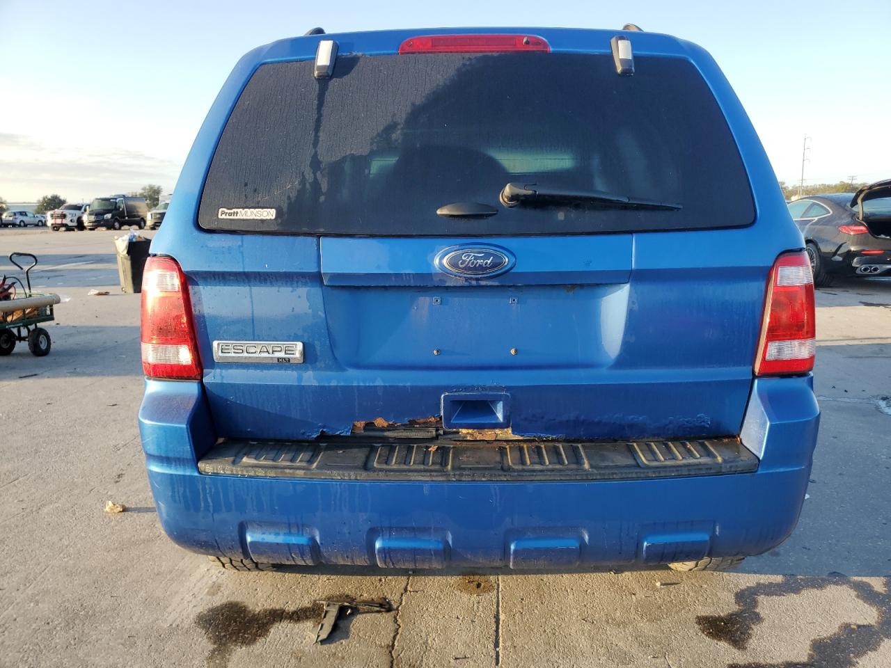 2012 FORD ESCAPE XLT photo 11