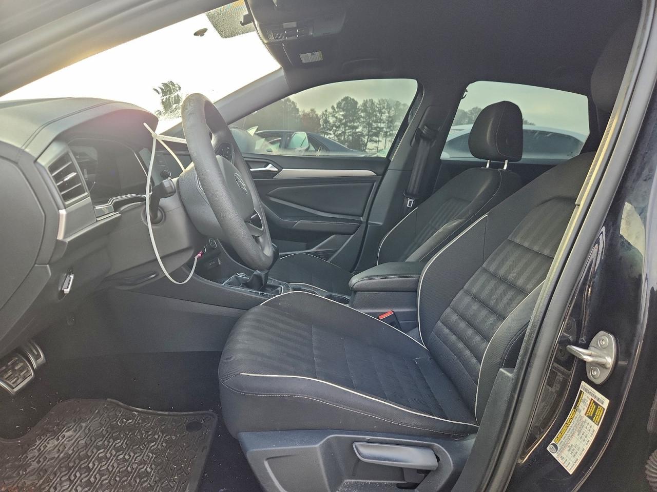 2023 VOLKSWAGEN JETTA SPORT photo 7