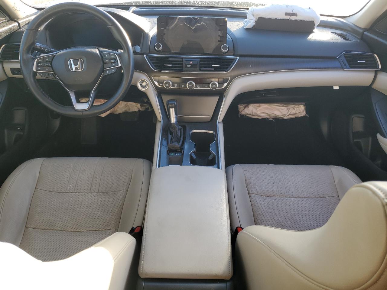 2018 HONDA ACCORD TOURING photo 22