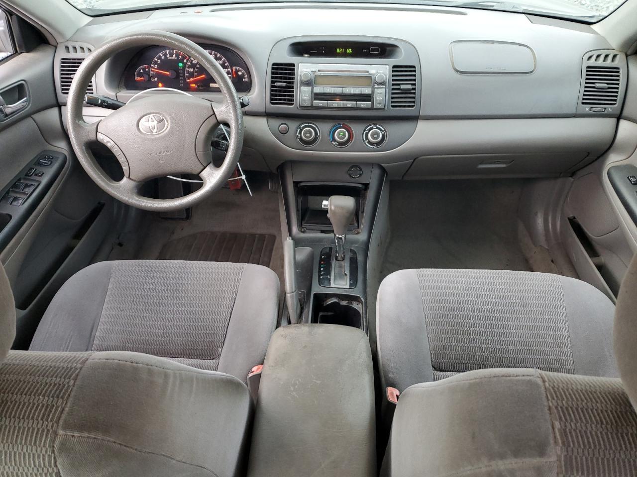 2005 TOYOTA CAMRY LE photo 22