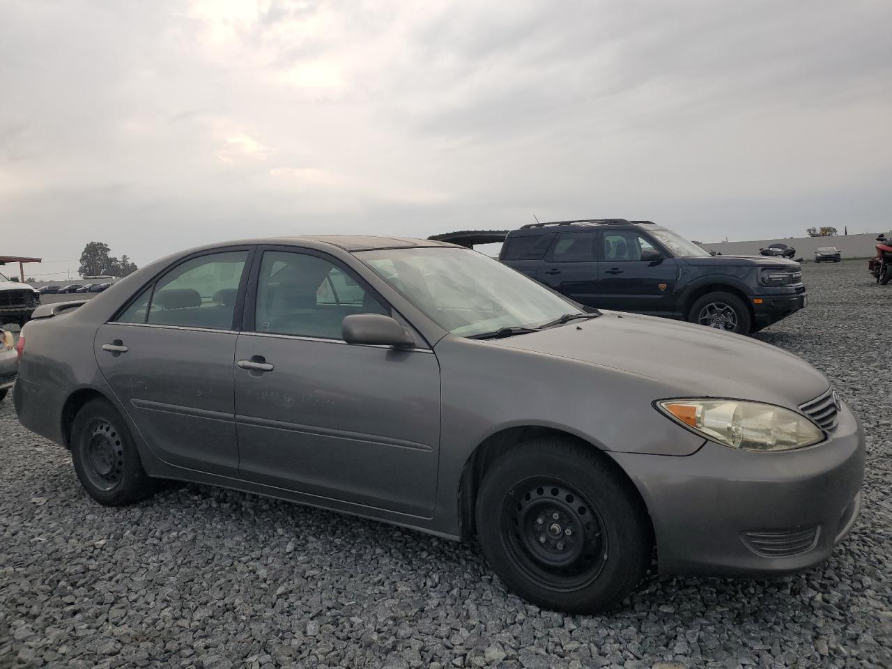 2005 TOYOTA CAMRY LE photo 10